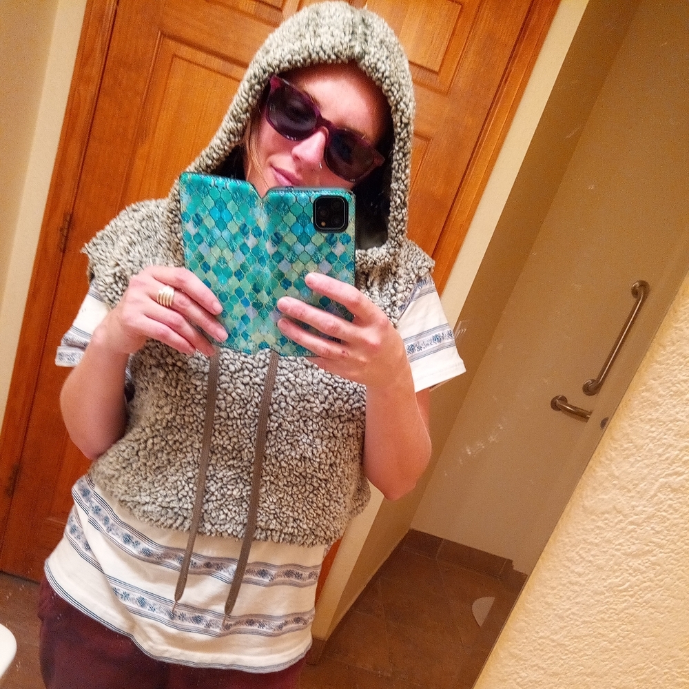 Wild Fable Hoodie Vest